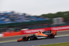 Stoffel Vandoorne (BEL) McLaren MCL32