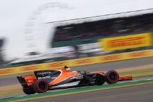 Stoffel Vandoorne (BEL) McLaren MCL32