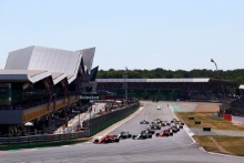Start of the race, Sebastian Vettel, Ferrari leads