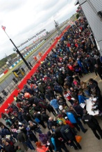 Fans at the BTCC pitlane