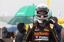 Matt Neal (GBR) Halfords Yuasa Team Dynamics Honda Civic