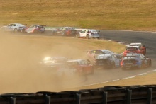 Start of Race 3, Tom Ingram (GBR) - Toyota Gazoo Racing UK with Ginsters Toyota Corolla spins in the pack