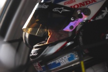 Matt Neal (GBR) Halfords Yuasa Racing Honda Civic Type R