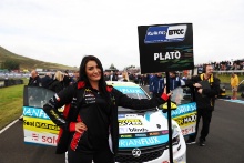 Jason Plato (GBR) - Power Maxed Racing Vauxhall Astra Grid Girls