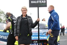 Nick Halstead (GBR) Excelr8 Trade Price Cars Hyundai i30 Fastback N Performance Grid Girl