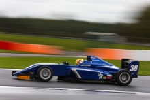 Jamie Caroline (GBR) Carlin BRDC British F3