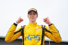 Lucas Petersson (SWE) Carlin BRDC F3