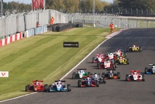 F3 Donington Park Race Start