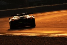 #77 Brendon Iribe / Ollie Millroy - Optimum Motorsport McLaren 720S GT3