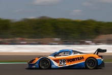 Nick Moss / Joe Osborne - Optimum Motorsport McLaren 720S GT3