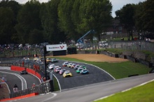 Start of the race, James Cottingham / Lewis Williamson - 2Seas Motorsport Mercedes-AMG GT3 leads