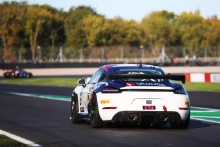 Adam Knight / Benji Hetherington - Valluga Racing Porsche 718 Cayman GT4 RS CS