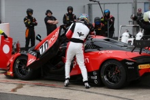 Brendan Iribe / Ben Barnicoat - INCEPTION RACING McLaren 720S GT3 Evo