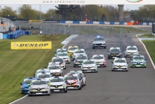 Start, Lee Pattison (GBR) Team Cooksport Renault Clio CUp leads