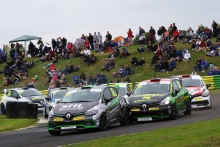 Charles Ladell (GBR) WDE Motorsport Renault Clio Cup and Ant Whorton-Eales (GBR) JamSport with AWE Motorsport Renault Clio Cup