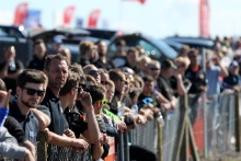 Renault Clio Cup Crowd