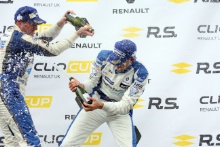 Podium, Paul Rivett (GBR) WDE Motorsport Renault Clio Cup and Mike Bushell (GBR) Team Pyro Renault Clio Cup