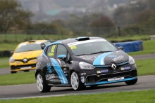 Jack Young (GBR) Renault Clio