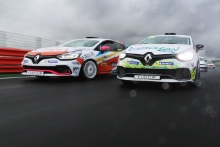 Mike Epps (GBR) Matrix Motorsport Renault Clio Cup and Daniel Rowbottom (GBR) Team Pyro Renault Clio Cup