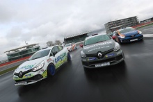Daniel Rowbottom (GBR) Team Pyro Renault Clio Cup, Nathan Edwards (GBR) WDE Motorsport Renault Clio Cup and James Dorlin (GBR) Westbourne Motorsport Renault Clio Cup