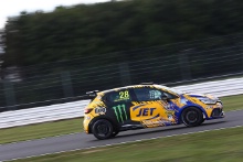Nicolas Hamilton (GBR) JET with WDE Motorsport Renault Clio Cup

