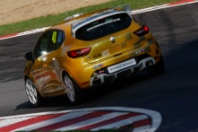 Mike Robinson (GBR) Renault Clio Cup