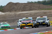 James Colburn (GBR) BKR Renault Clio Cup and Ant Whorton Eales (GBR) SV Racing Renault Clio Cup