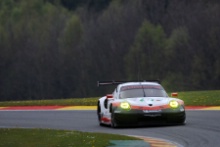 Porsche Team Porsche 911 RSR: Richard Lietz, Frédéric Makowiecki