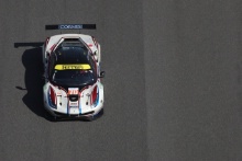 #70 MR Racing Ferrari 488 GTE: Motoaki Ishikawa, Olivier Beretta, Kei Cozzolino
