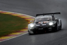 #88 Proton Competition Porsche 911 RSR: Gian Luca Giraudi , Ricardo Sanchez, Lucas Legeret