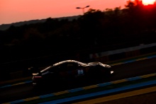 #89 Team Project 1 Porsche 911 RSR: Steve Brooks / Benoit Fretin / Bruno Fretin