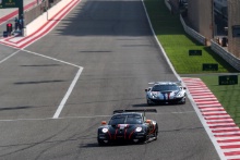 #86 Gulf Racing Porsche 911 RSR: Michael Wainwright, Alessio Picariello, Benjamin Barker