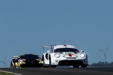 #91 Porsche GT Team Porsche 911 RSR - 19: Gianmaria Bruni, Richard Lietz, Frederic Makowiecki