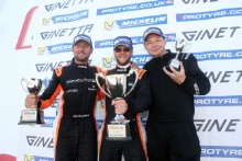 Mike Jarvis Ginetta GT5, Adrian Campbell-Smith Ginetta GT5, Nick Halstead Ginetta GT5