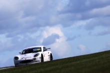 Ryan Hadfield Xentek Motorsport Ginetta GT5