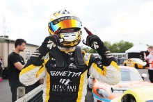 Adam Smalley / Elite Motorsport/ Ginetta GT5