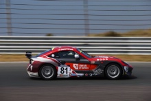 Phil McGarty / GBR Ginetta GT5