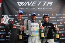 Podium Chris White – Raceway Motorsport Ginetta G40 GT5 Bal Sidhu – Xentek Motorsport Ginetta G40 GT5 Paolo Santi – Raceway Motorsport Ginetta G40 GT5