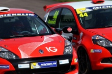 Tom Barley (GBR) 20Ten Racing Renault Clio Cup and Peter Bennett (GBR) Finesse Motorsport Ltd Renault Clio Cup