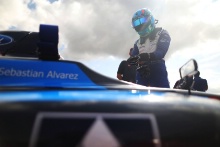 Sebastian Alvarez (MEX) Double R Racing British F4