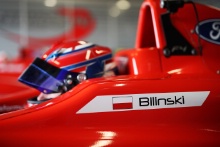 Roman Bilinski (GBR) - Arden British F4