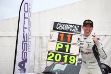 Chris Salkeld Assetto Motorsport G40 Cup Championship Winner