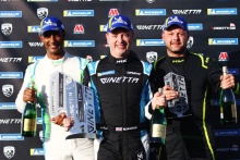 Podium Ravi Ramyead - W2R Ginetta G56,Marc Warren - Raceway Motorsport Ginetta G56,Jon Kearney - W2R Ginetta G56