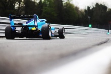 Flack Marcos - Douglas Motorsport GB3