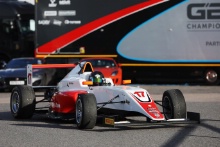 Jessica Edgar (GBR) - Fortec Motorsport GB4