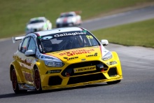 James Cole (GBR) Team Shredded Wheat Racing with Duo Ford Focus