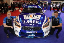 Aiden Moffat (GBR) Laser Tools Racing Infiniti Q50  and Ash Sutton (GBR) Laser Tools Racing Infiniti Q50