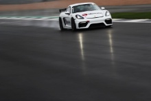 Valluga Porsche Cayman GT4