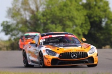 Morgan Tillbrook / Marcus Clutton - Enduro Racing Mercedes AMG GT4
