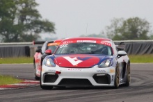 Myers / Hollings Valluga Porsche GT4